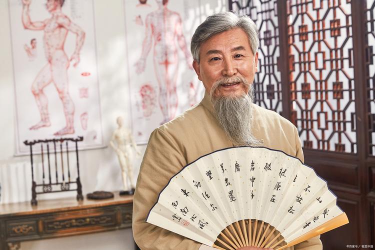 鹤发童颜什么生肖,鹤发童颜什么生肖中